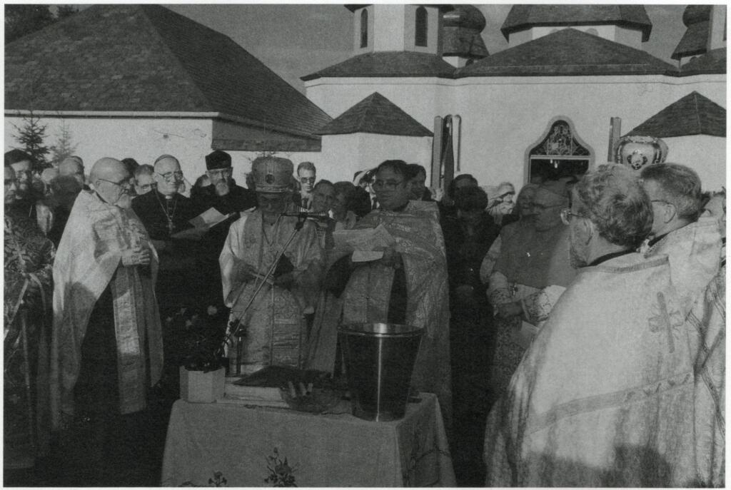 Mgr. Godfried Daneels, Mgr. Paul Schruers en vele anderen.