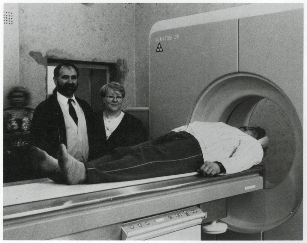CT-scanner, Somatom DRG klaar voor gebruik.