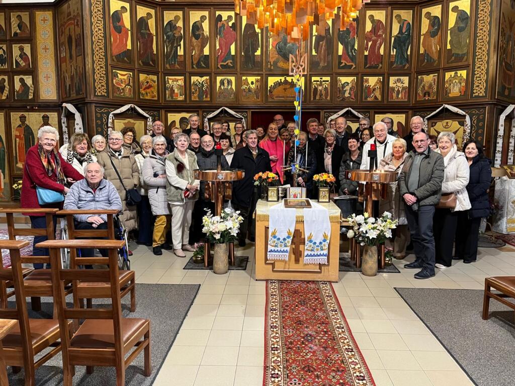 image #1 Groepsfoto kerkbezoek groep NEOS uit As